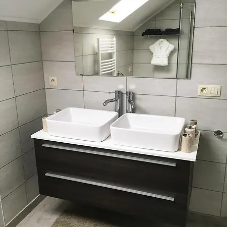 Luxury 3 Bedroom Διαμέρισμα