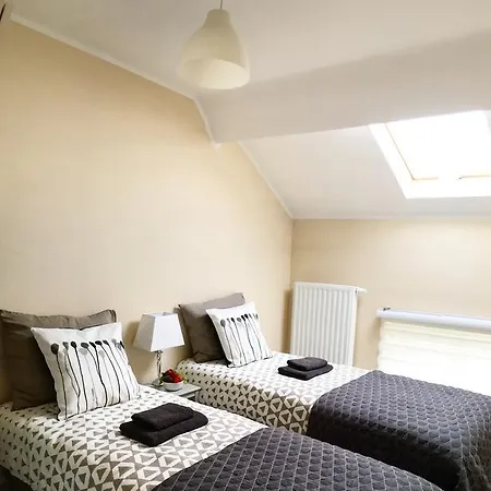 Luxury 3 Bedroom Σαρλρουά